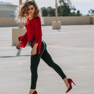 Meet your Posher, Jolie